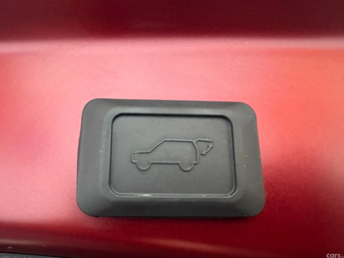 Toyota RAV4 SUV, Petrol Hybrid, 2023, Red
