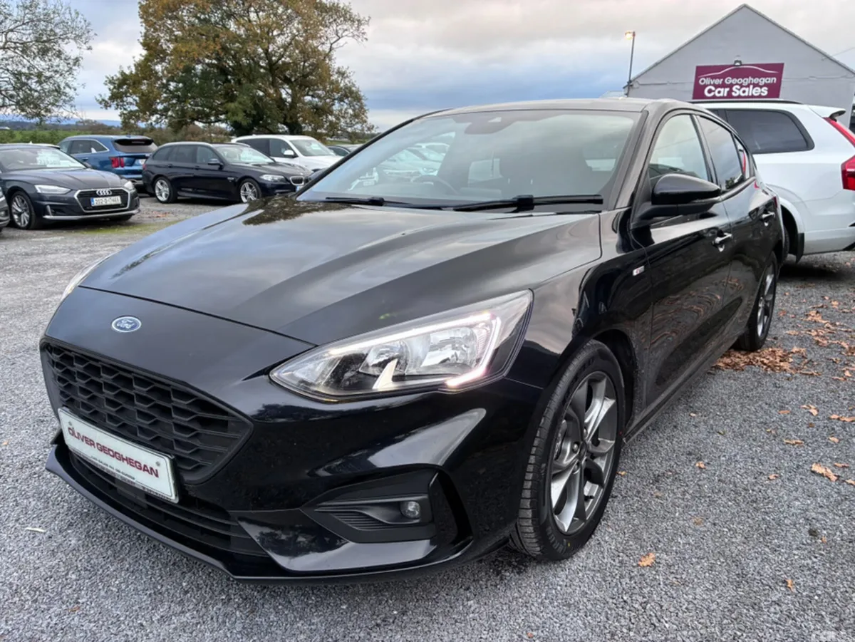 Ford Focus Hatchback, Diesel, 2019, Black