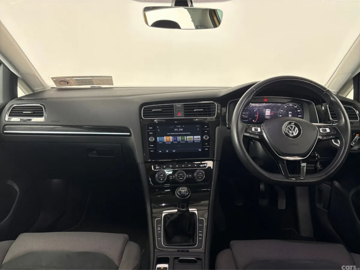 Volkswagen Golf Hatchback, Petrol, 2018, Yellow