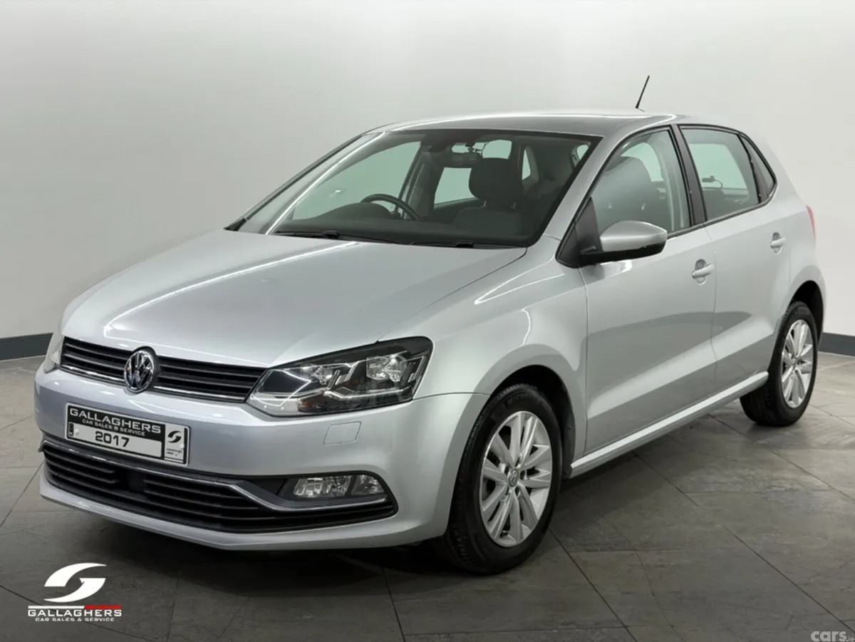 Volkswagen Polo Hatchback, Petrol, 2017, Silver