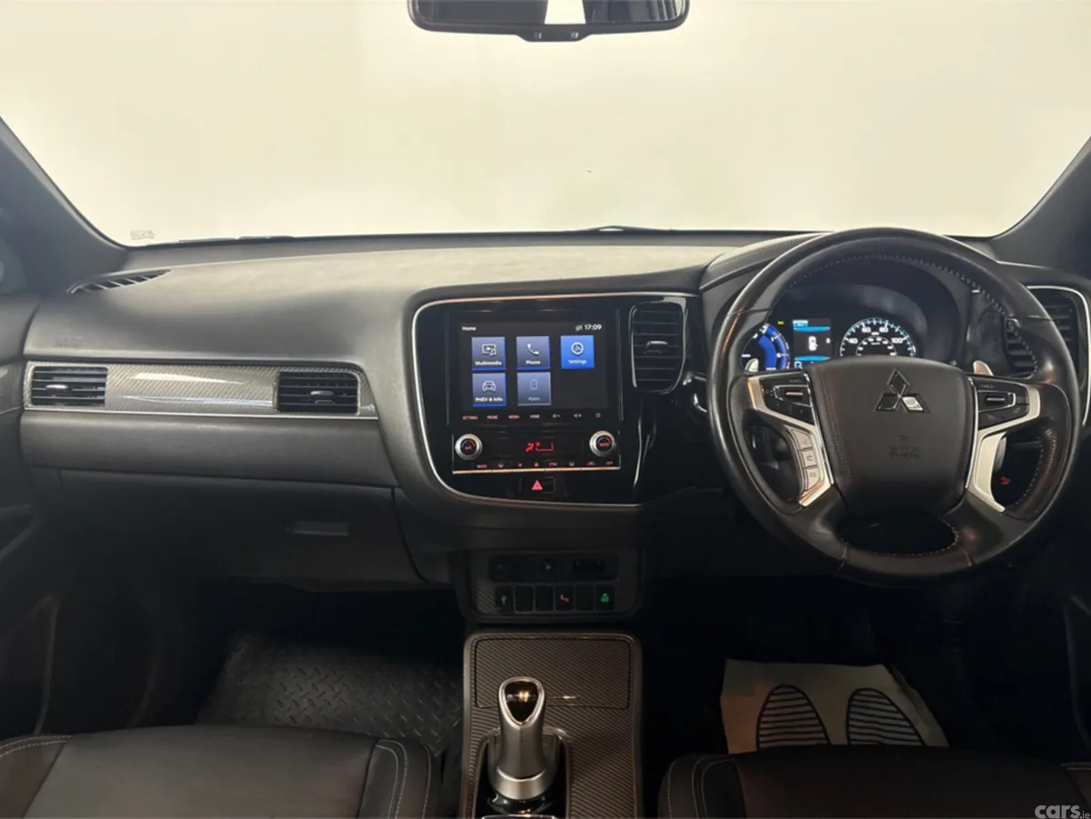 Mitsubishi Outlander Estate, Petrol Plug-in Hybrid, 2020, Grey
