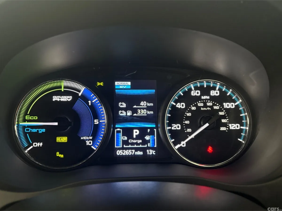 Mitsubishi Outlander Estate, Petrol Plug-in Hybrid, 2020, Grey