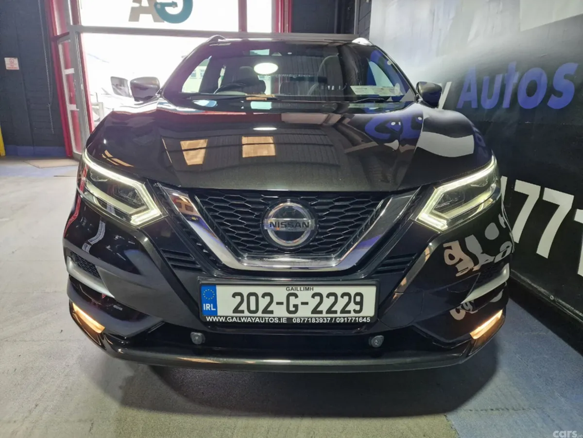 Nissan Qashqai SUV, Diesel, 2020, Black