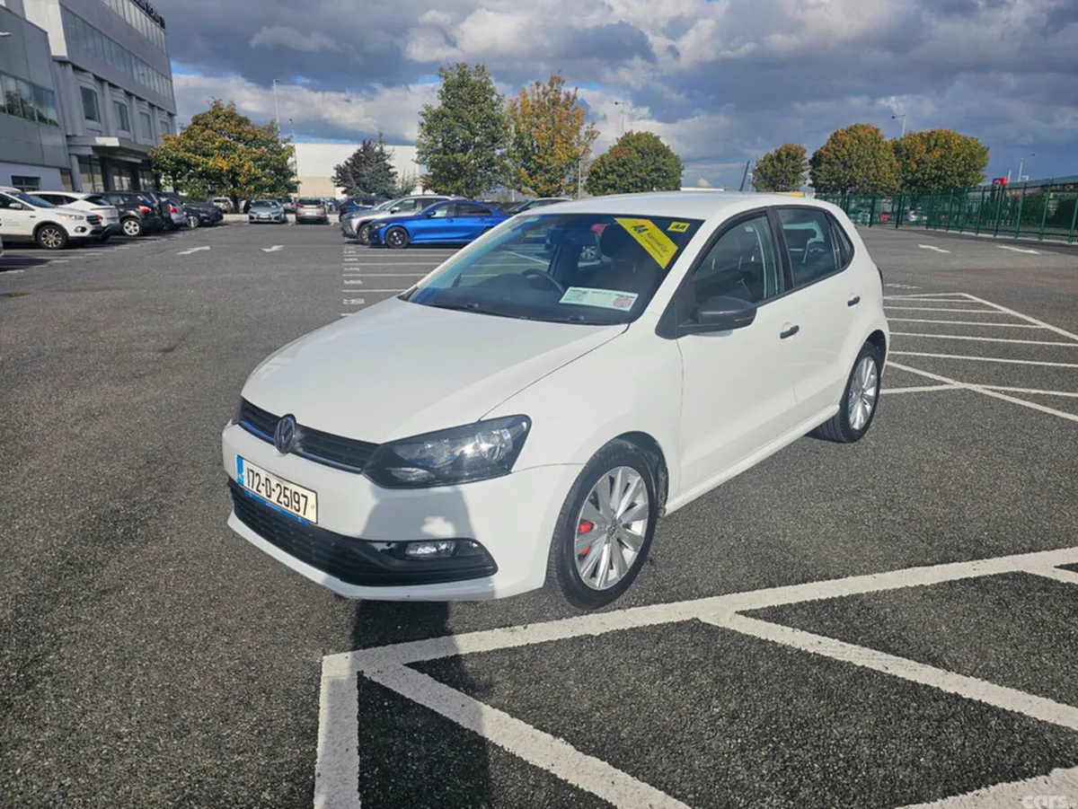 Volkswagen Polo Hatchback, Petrol, 2017, White