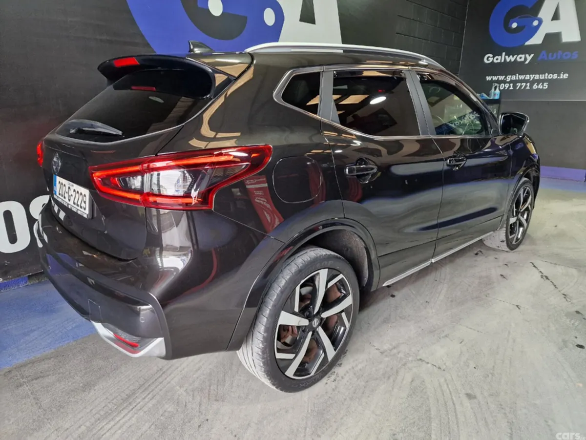 Nissan Qashqai SUV, Diesel, 2020, Black