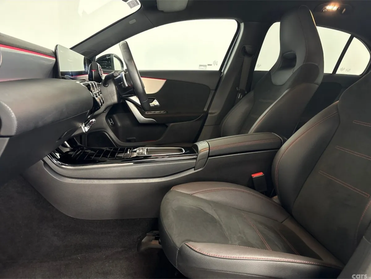 Mercedes-Benz A-Class Hatchback, Petrol Plug-in Hybrid, 2024, Black