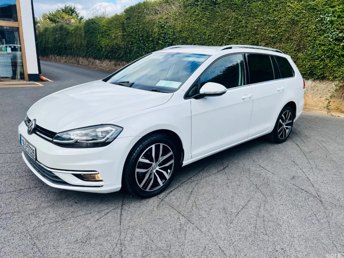 Volkswagen Golf Estate, Petrol, 2019, White