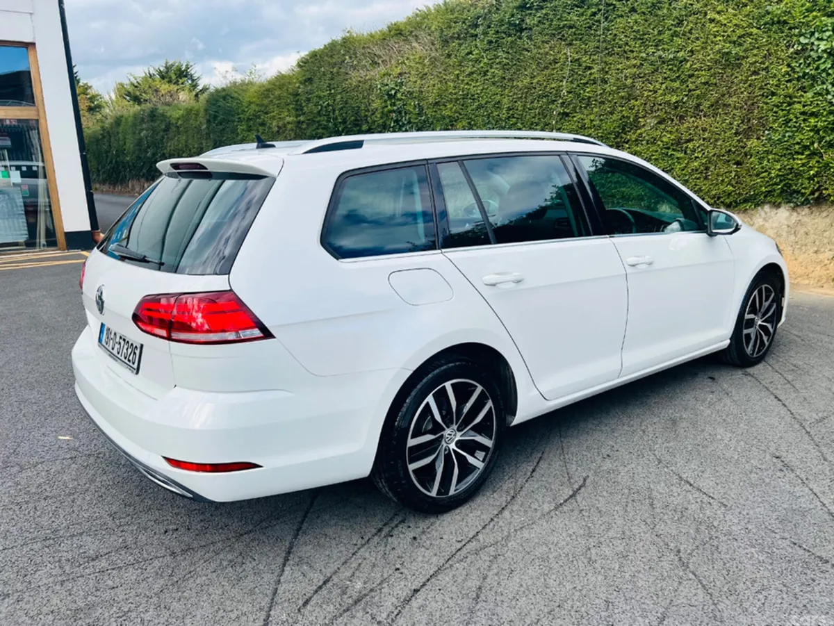 Volkswagen Golf Estate, Petrol, 2019, White