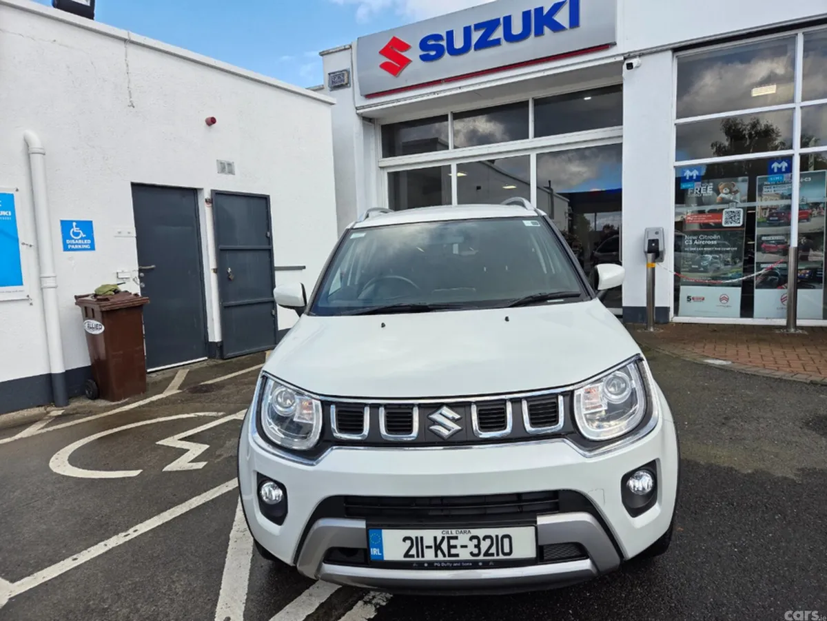 Suzuki Ignis Hatchback, Petrol, 2021, White
