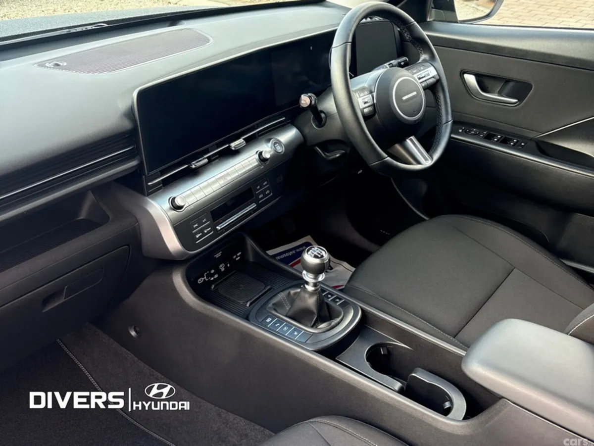 Hyundai KONA MPV, Petrol, 2026, Black