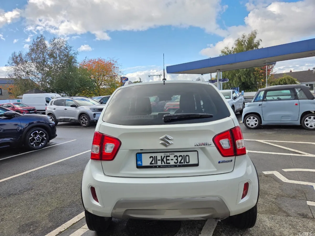 Suzuki Ignis Hatchback, Petrol, 2021, White