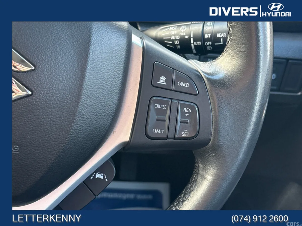 Suzuki Vitara Hatchback, Petrol, 2021, White