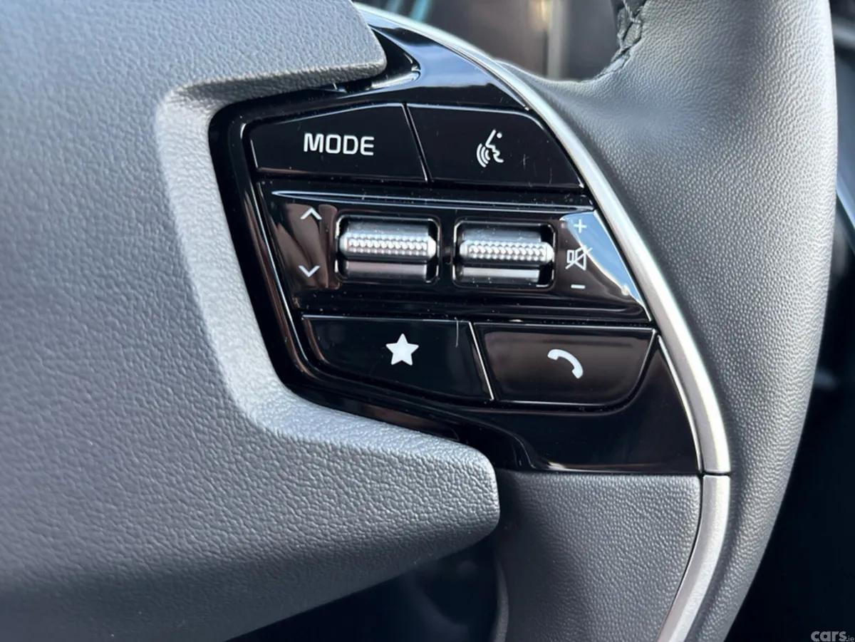 Kia Niro MPV, Petrol Plug-in Hybrid, 2026, White