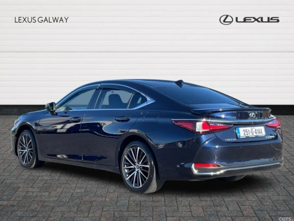 Lexus ES Saloon, Petrol Hybrid, 2025, Blue