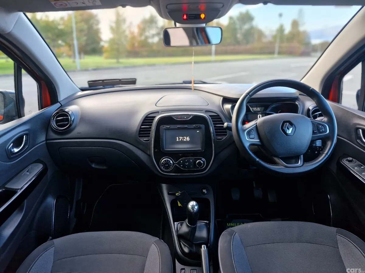 Renault Captur Hatchback, Petrol, 2016, Orange