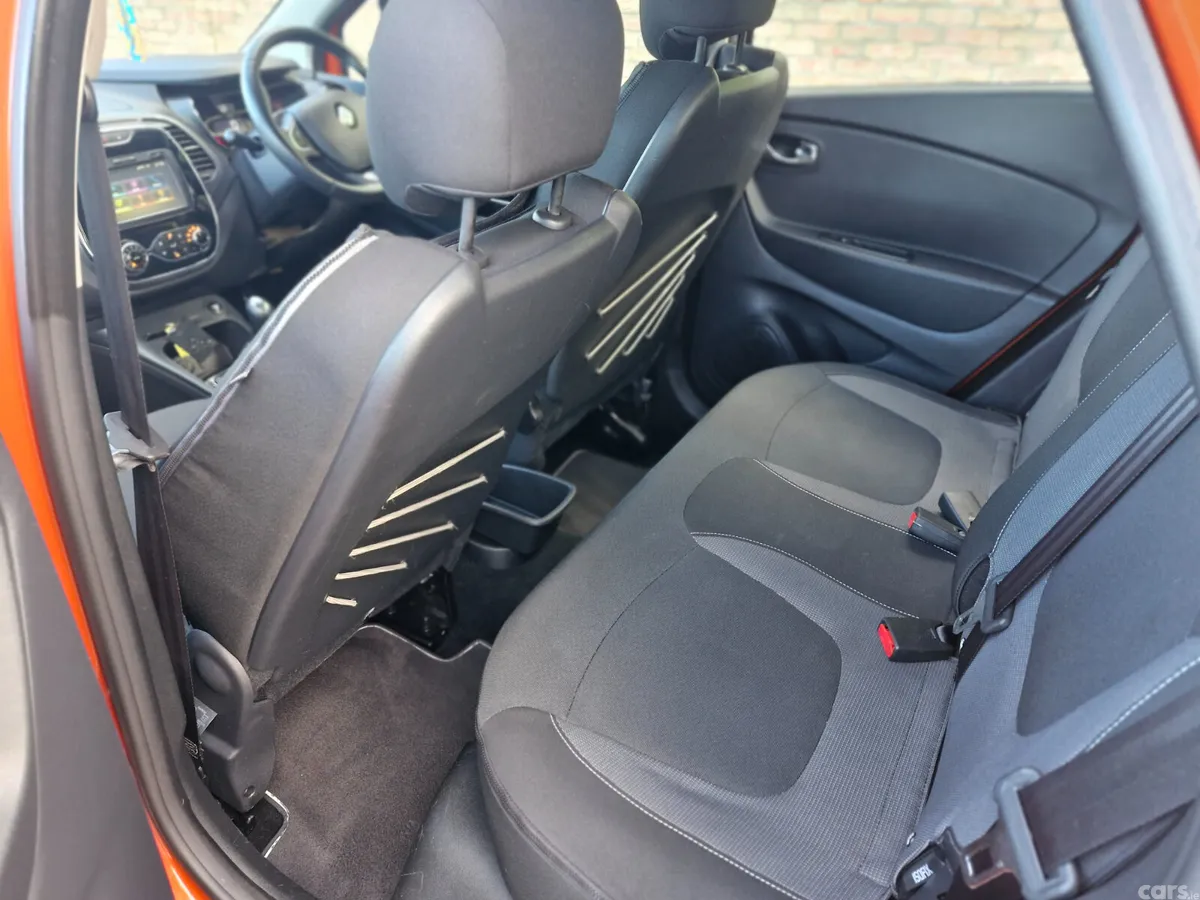Renault Captur Hatchback, Petrol, 2016, Orange