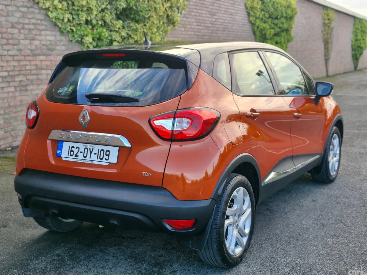 Renault Captur Hatchback, Petrol, 2016, Orange