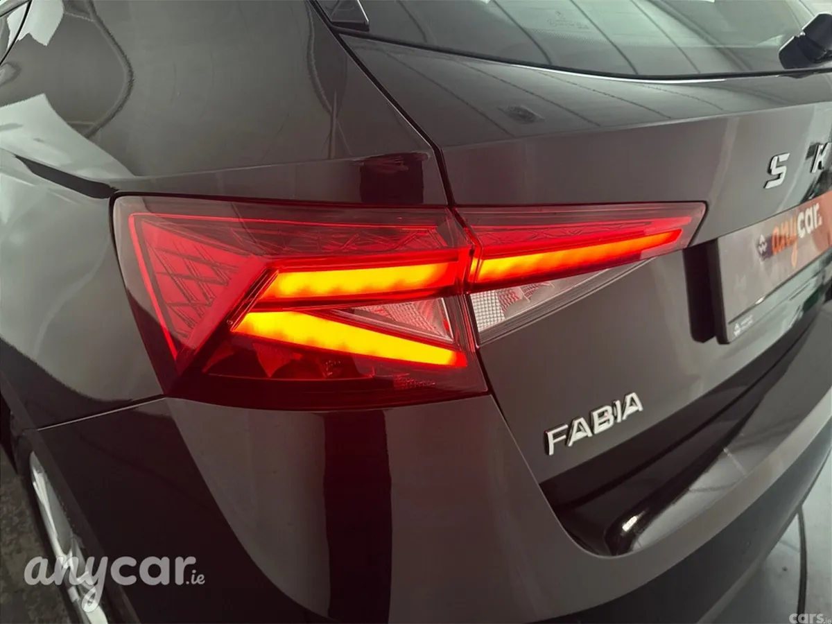 Skoda Fabia Hatchback, Petrol, 2026, Black