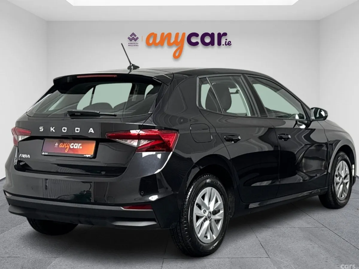 Skoda Fabia Hatchback, Petrol, 2026, Black