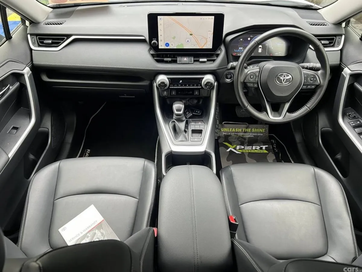 Toyota RAV4 Estate, Petrol Hybrid, 2023, White