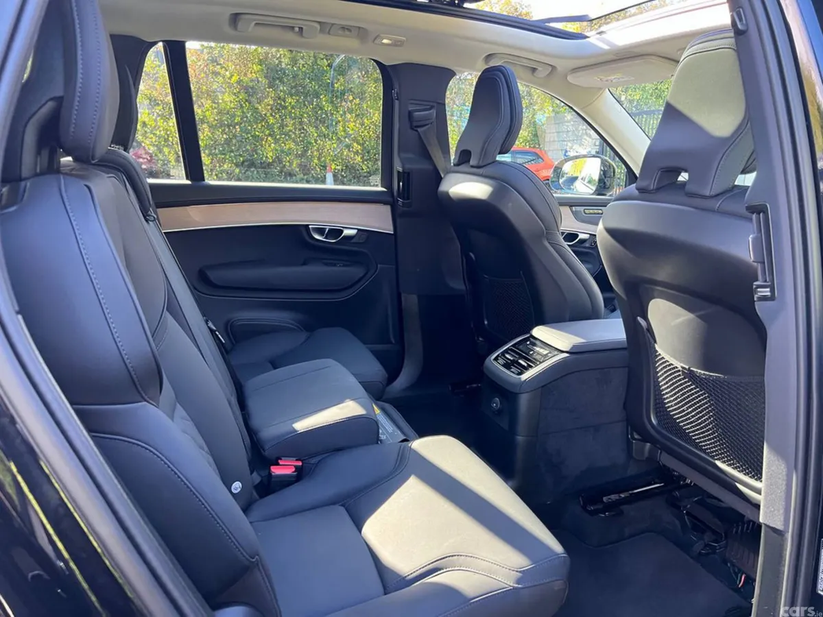 Volvo XC90 Estate, Petrol Plug-in Hybrid, 2025, Black
