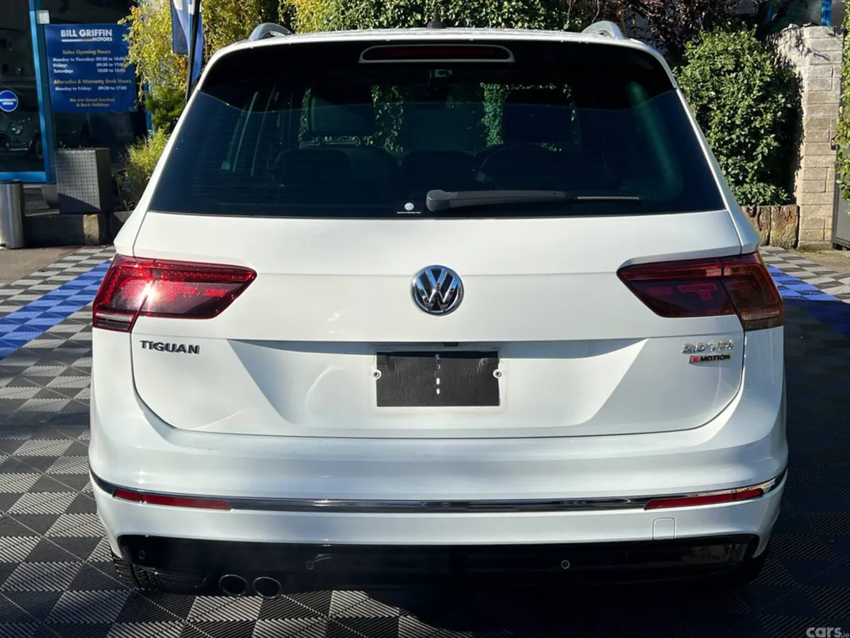 Volkswagen Tiguan SUV, Diesel, 2019, White