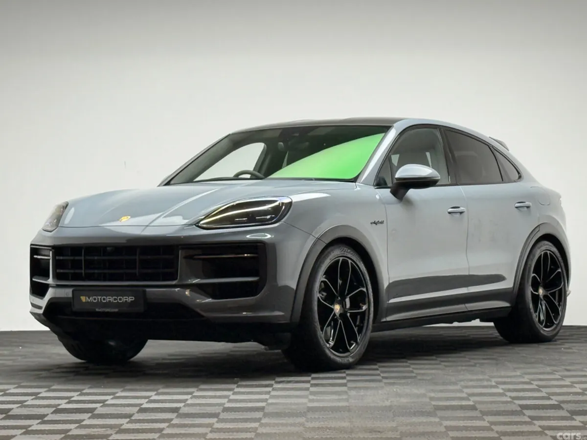 Porsche Cayenne Coupe, Petrol Plug-in Hybrid, 2024, Grey