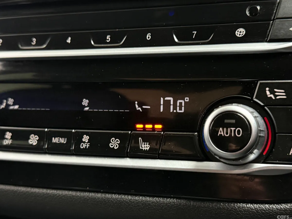 BMW 5-Series Saloon, Petrol Plug-in Hybrid, 2021, Grey