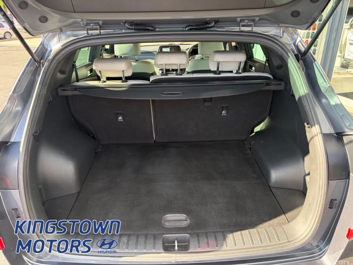 Hyundai Tucson MPV, Diesel, 2019, Grey
