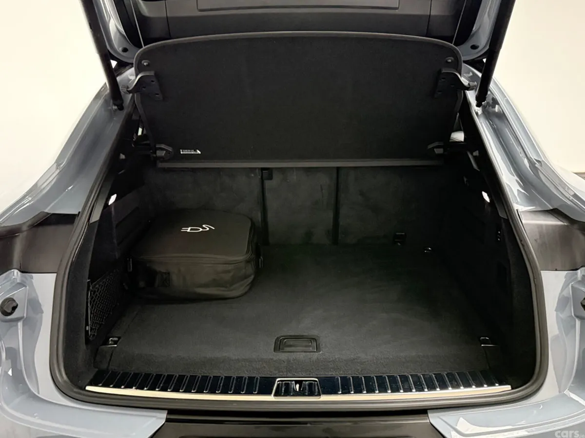 Porsche Cayenne Coupe, Petrol Plug-in Hybrid, 2024, Grey