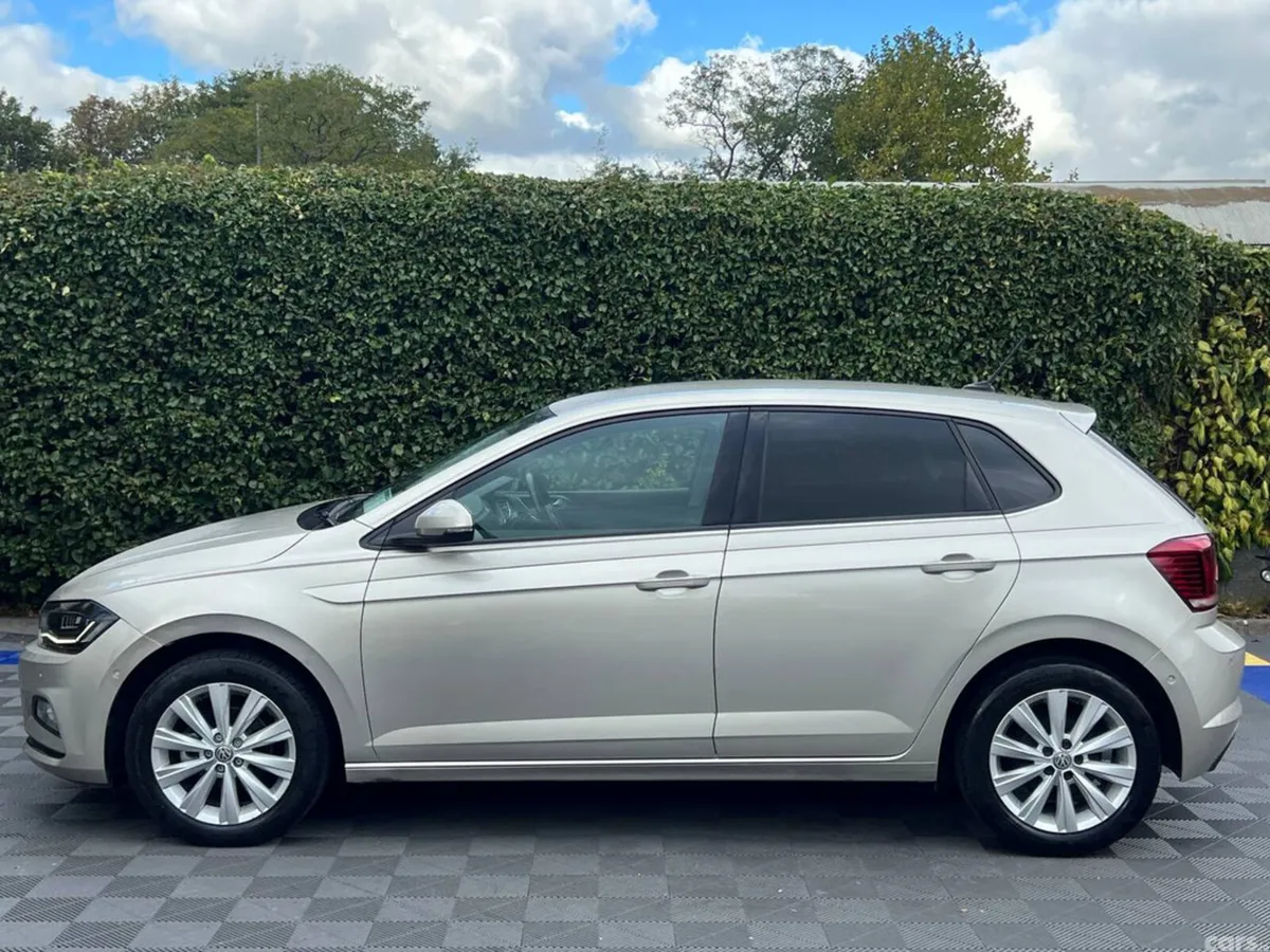 Volkswagen Polo Hatchback, Petrol, 2019, Gold