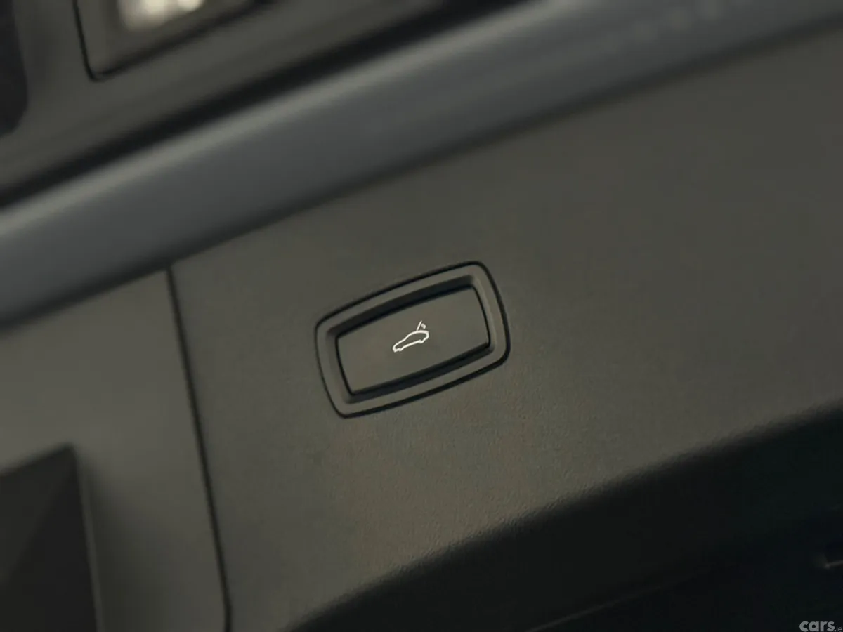Porsche Cayenne Coupe, Petrol Plug-in Hybrid, 2024, Grey