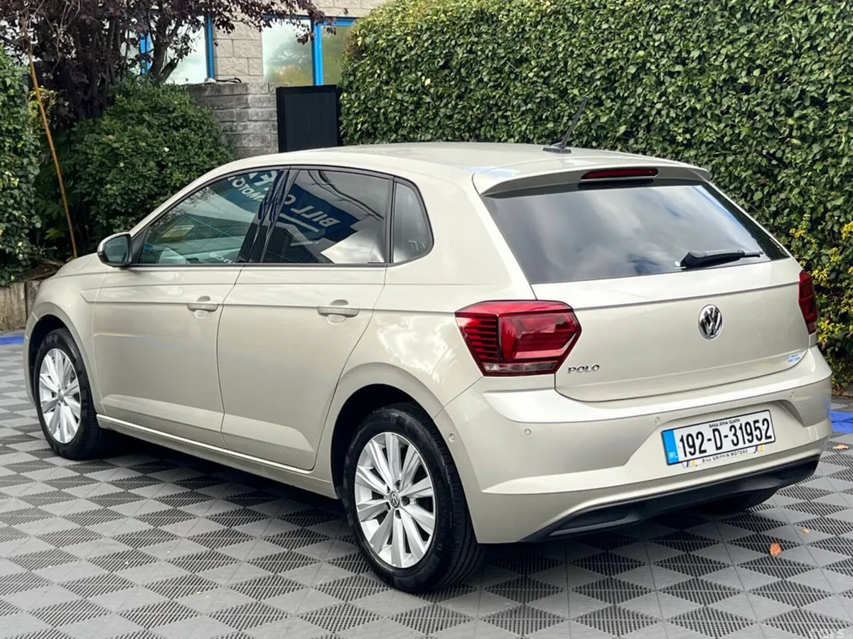 Volkswagen Polo Hatchback, Petrol, 2019, Gold
