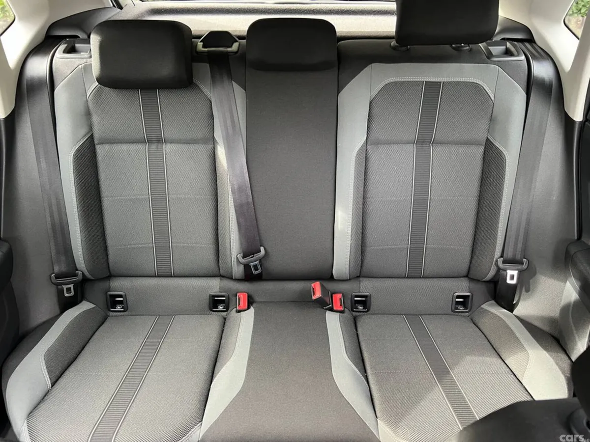 Volkswagen Polo Hatchback, Petrol, 2019, Gold