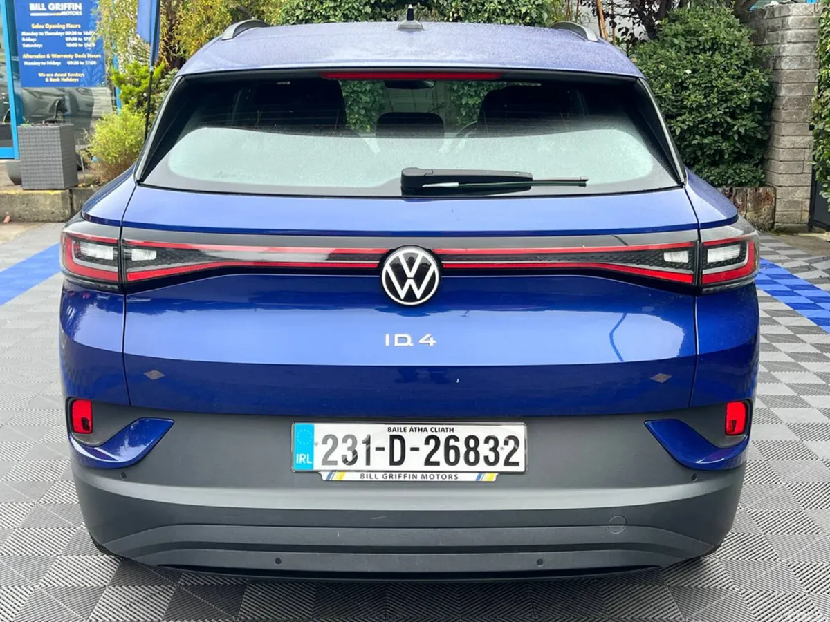 Volkswagen ID.4 SUV, Electric, 2023, Blue
