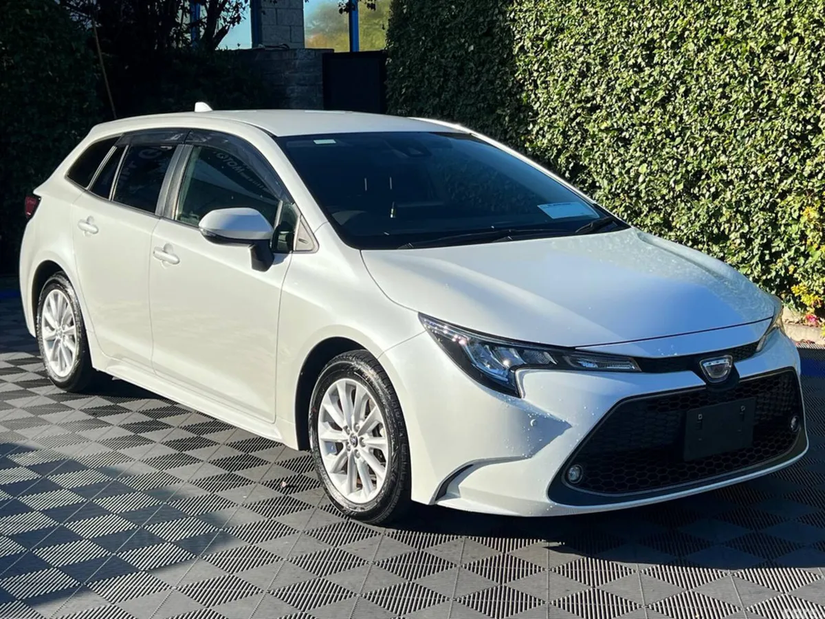 Toyota Corolla Estate, Petrol Hybrid, 2022, White