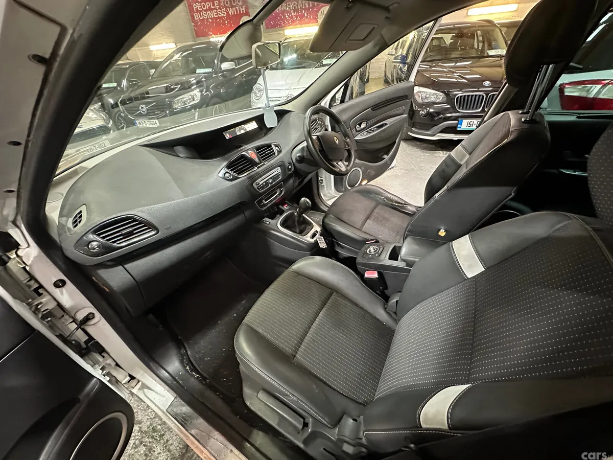 Ford Focus Hatchback, Diesel, 2017, Grey