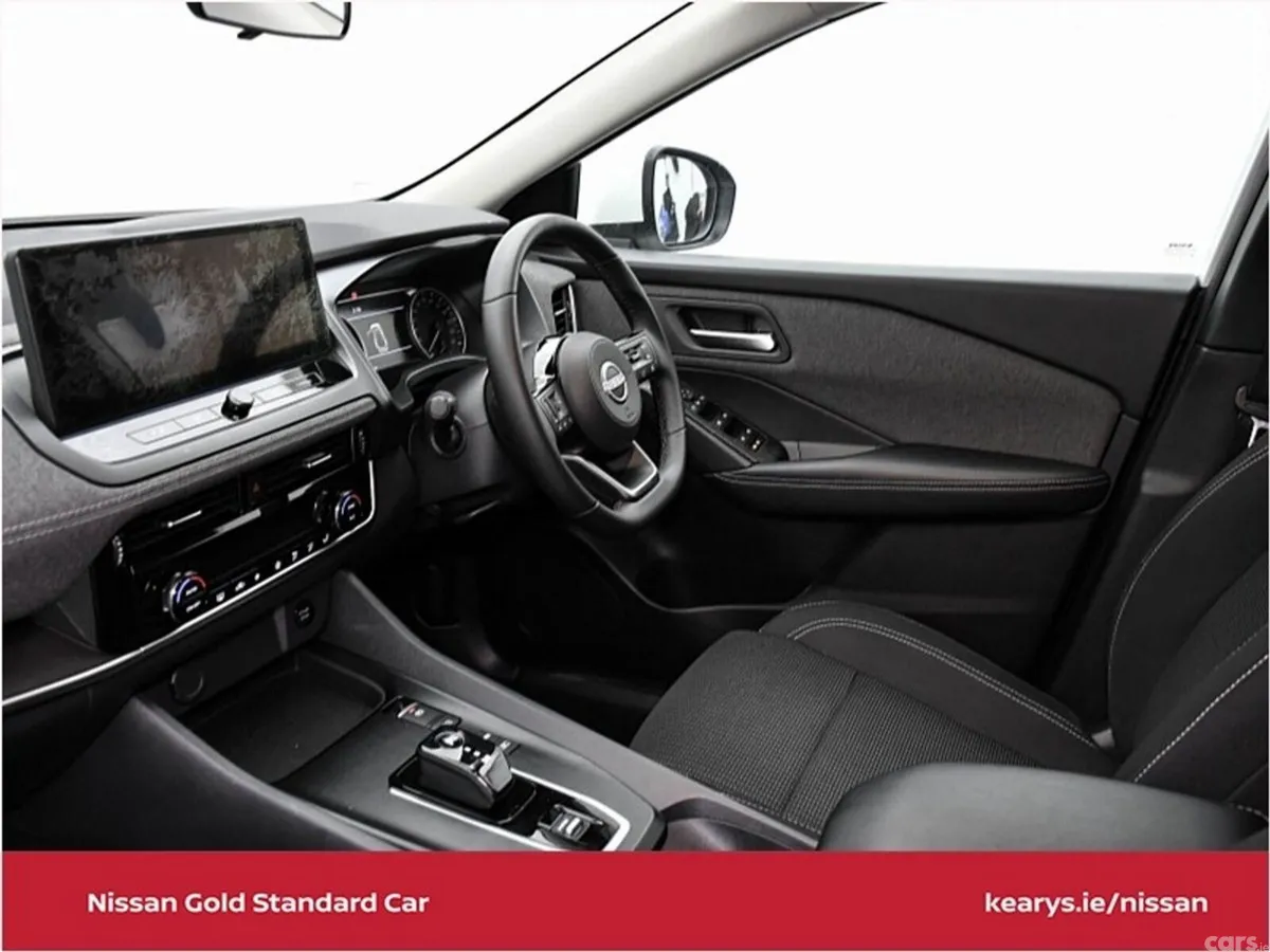 Nissan Qashqai SUV, Petrol Hybrid, 2026, White