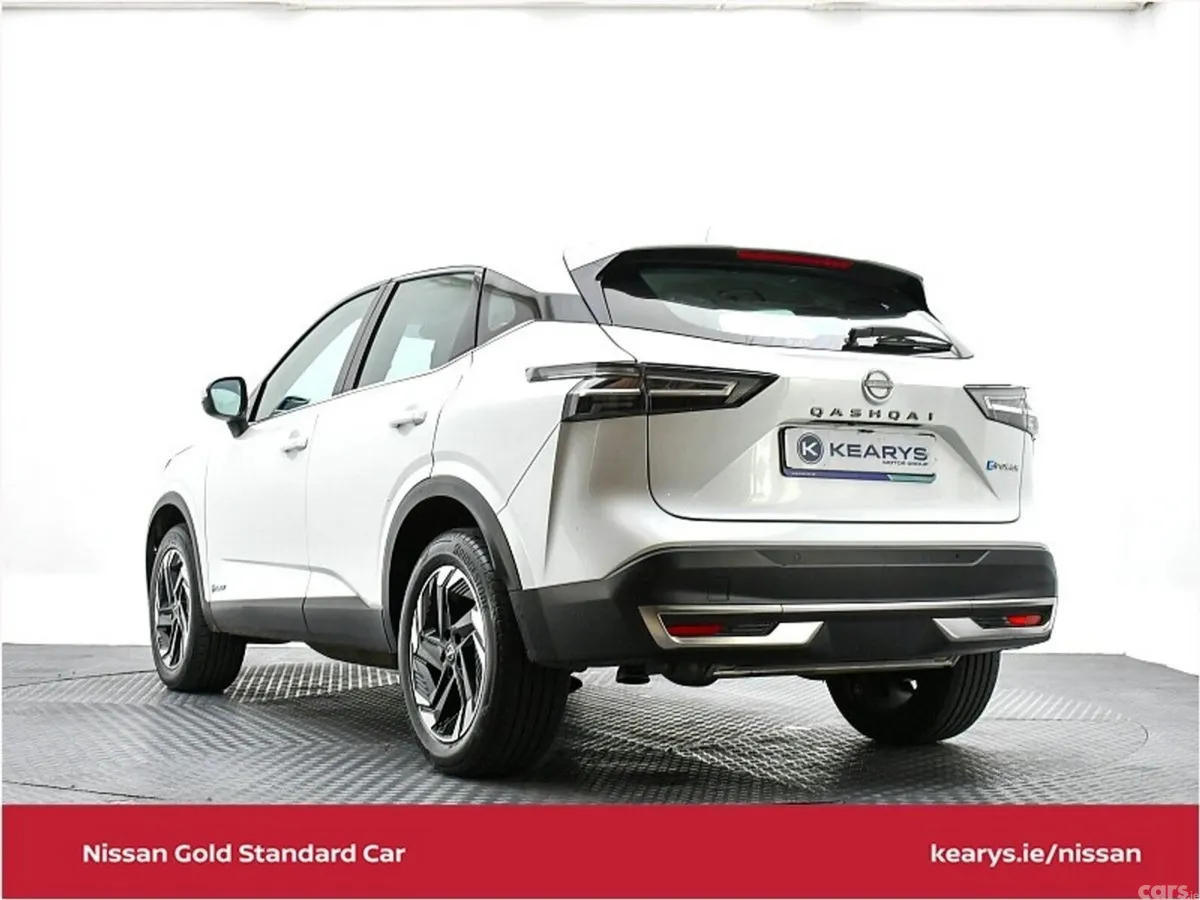 Nissan Qashqai SUV, Petrol Hybrid, 2026, White