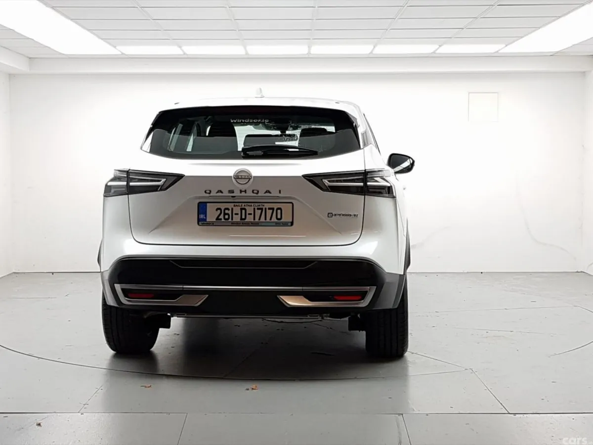 Nissan Qashqai MPV, Petrol Hybrid, 2026, White