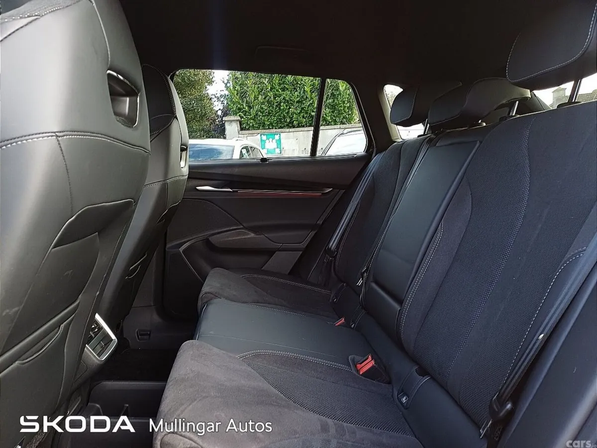 Skoda Elroq Hatchback, Electric, 2026, Black
