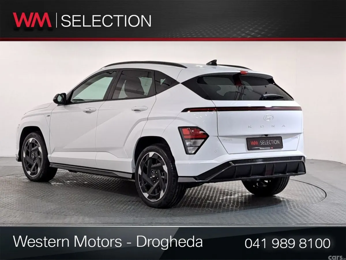 Hyundai KONA Hatchback, Electric, 2026, White