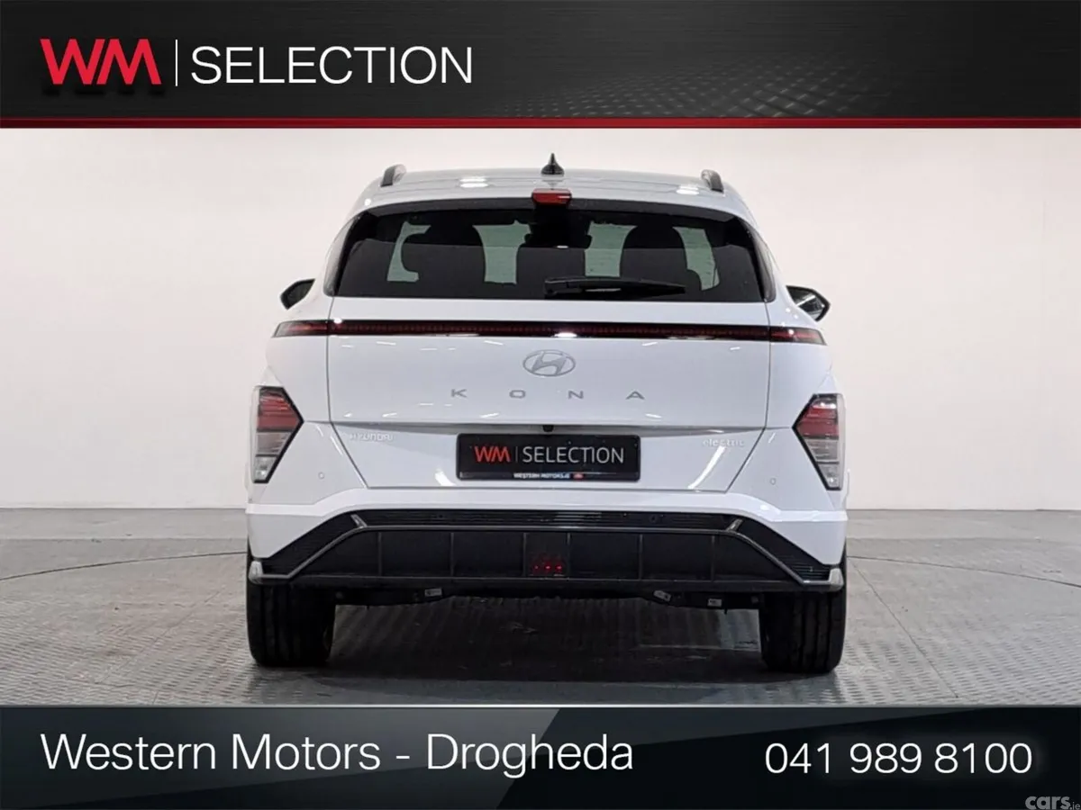 Hyundai KONA Hatchback, Electric, 2026, White