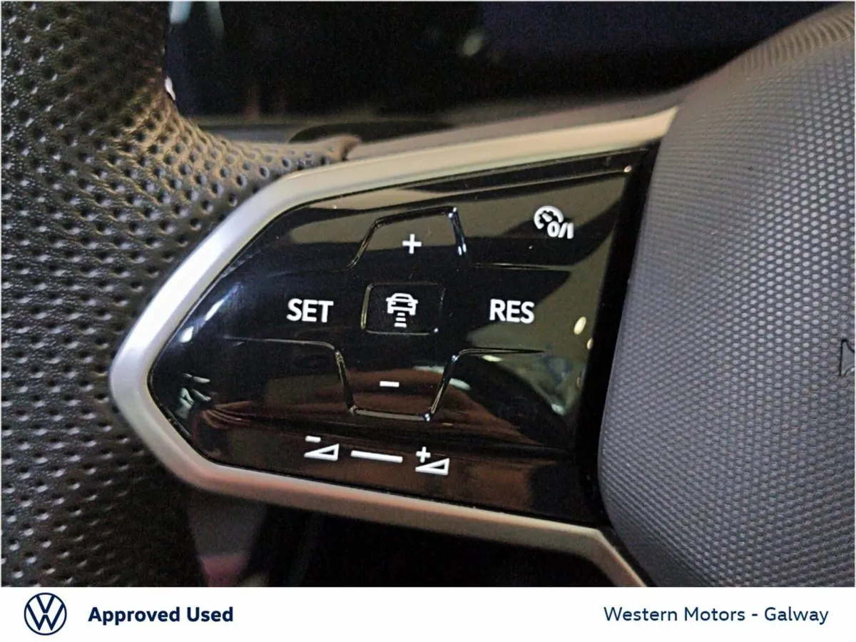 Volkswagen Golf Estate, Diesel, 2024, Black