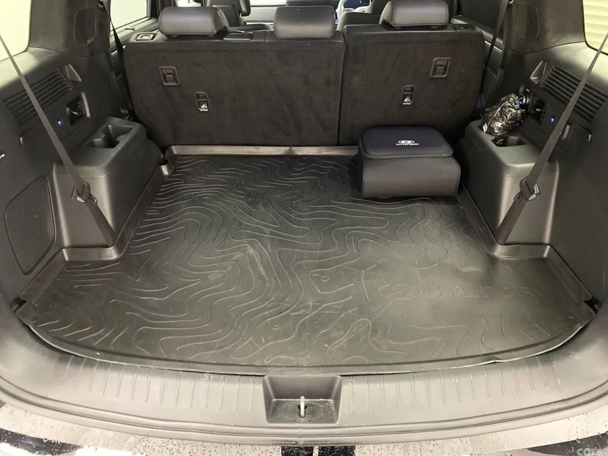 Hyundai Santa Fe SUV, Petrol Plug-in Hybrid, 2026, Black