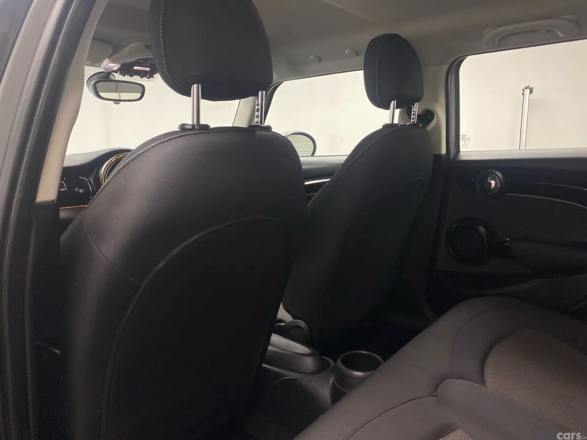 Mini Cooper Hatchback, Petrol, 2022, Grey