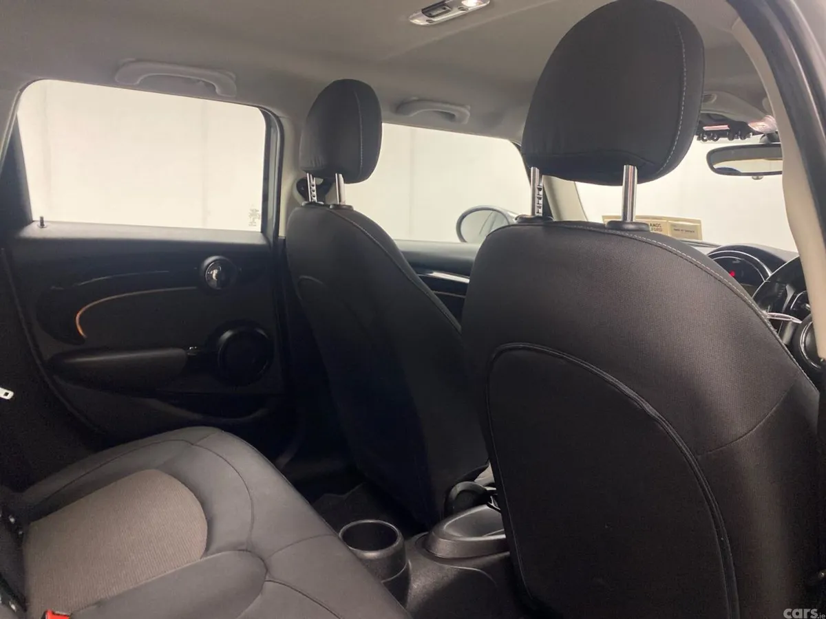 Mini Cooper Hatchback, Petrol, 2022, Grey