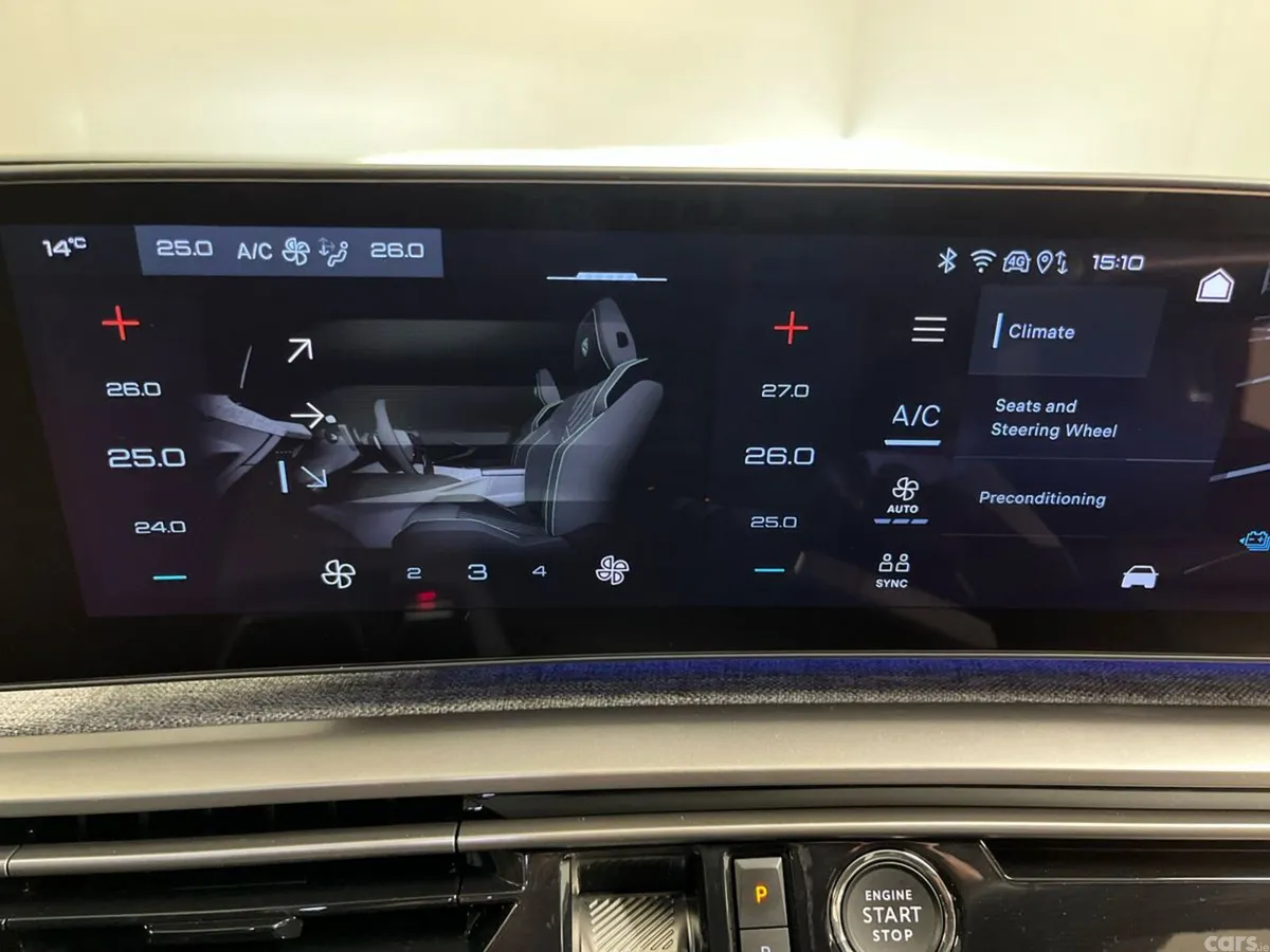 Peugeot 3008 SUV, Electric, 2025, Grey