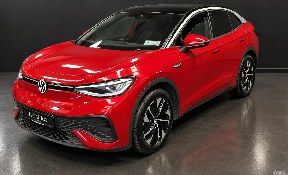 Volkswagen ID.5 Estate, Electric, 2022, Red