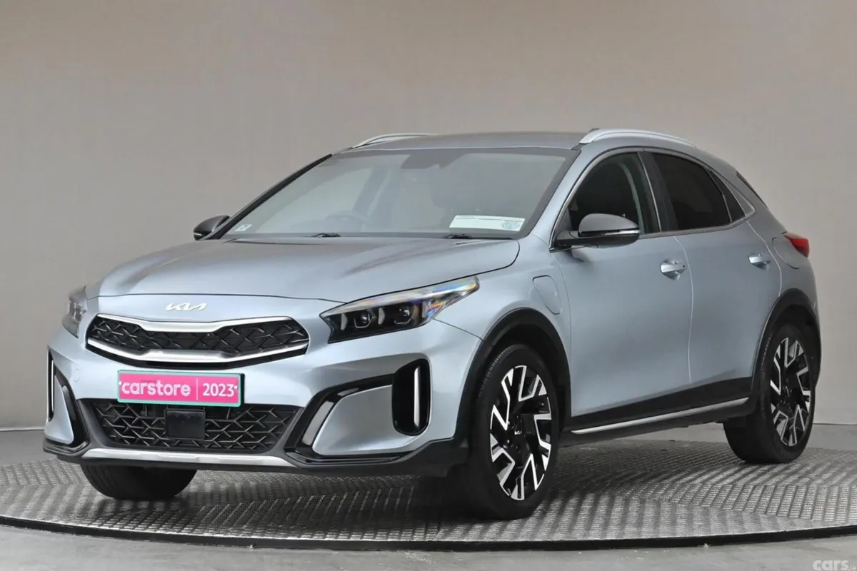 Kia XCeed SUV, Petrol Plug-in Hybrid, 2023, Grey